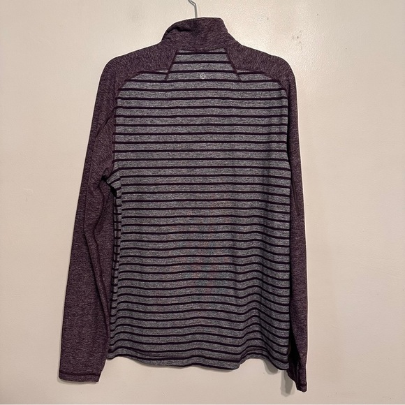 Lululemon Men's Surge 1/4 Zip Striped Pullover Purple Grey Size Large - Picture 6 of 7